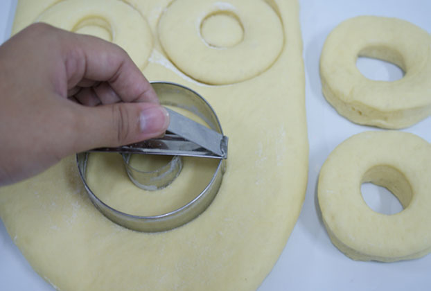 step-cetak-donat