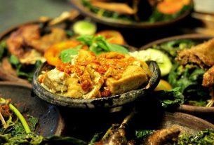 Aneka-jenis-sambal-penyetan